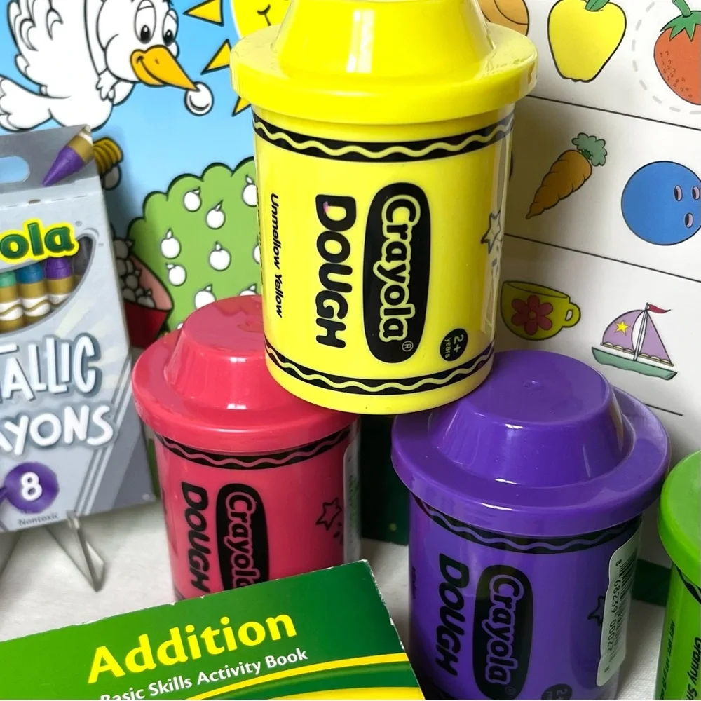 CRAYOLA HALF PINT #2 GIFT SET - Picture 5 of 16